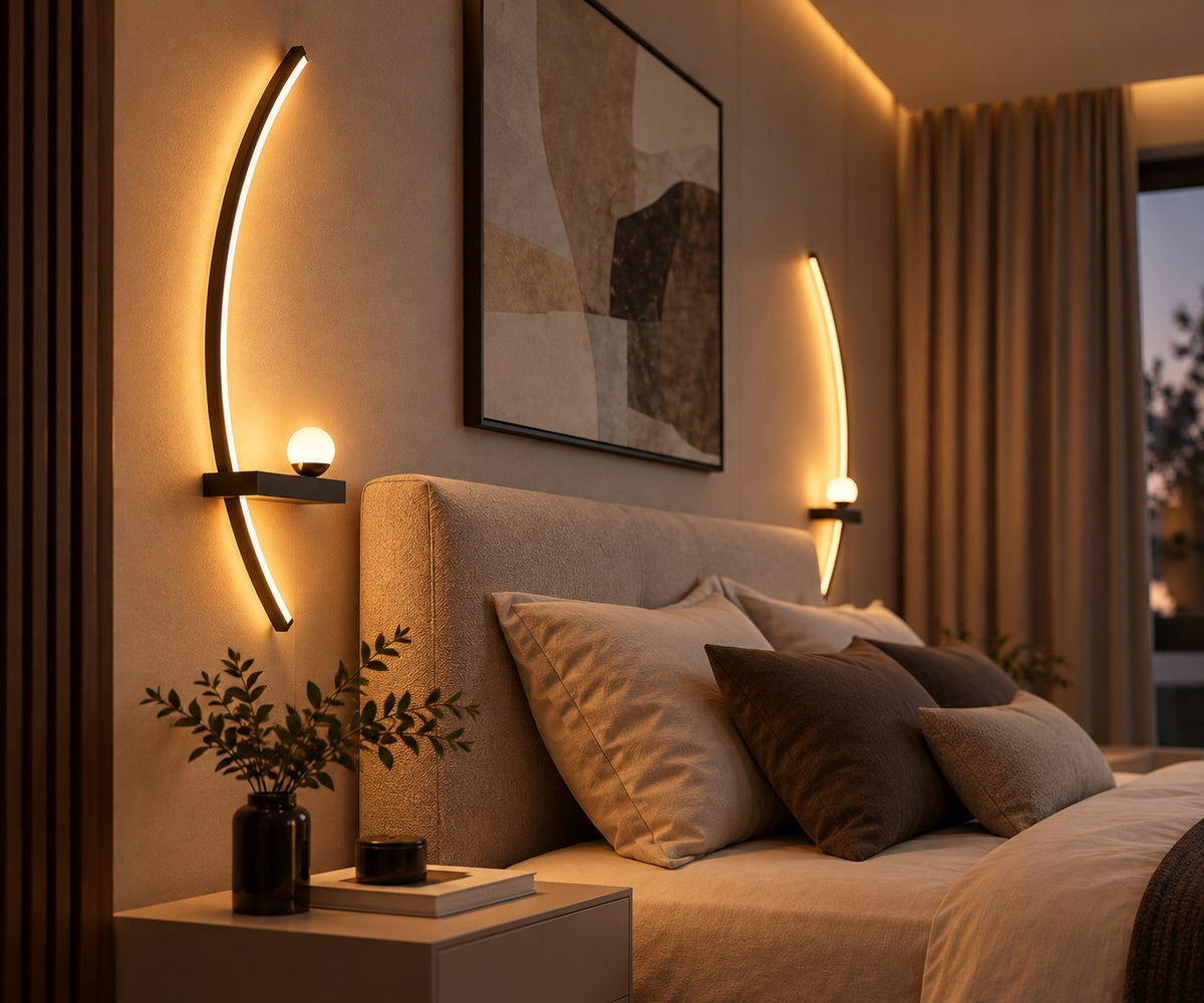 Applique murale LED en arc dans une chambre