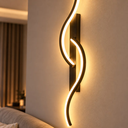 Applique murale LED ondulée, gros plan sur la lumière